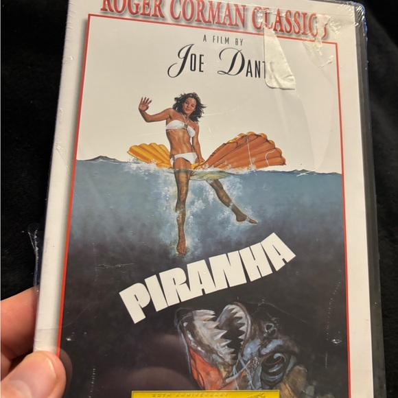 Piranha Movie special Edition DVD Movie .  New Factory Sealed - Picture 1 of 3